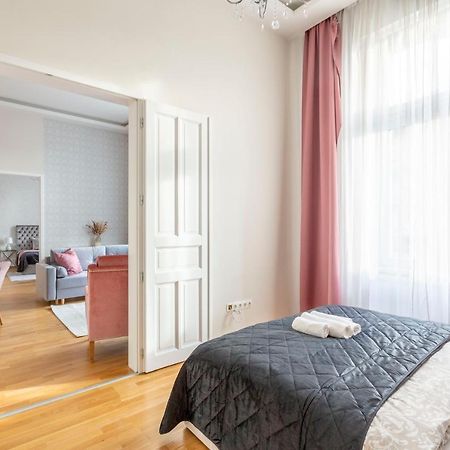 Luxury 3Bedrm 2Bathrm Apartment With Danube River View Boedapest Buitenkant foto