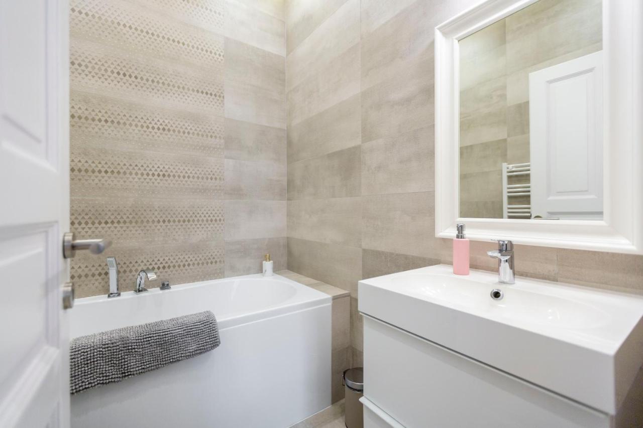 Luxury 3Bedrm 2Bathrm Apartment With Danube River View Boedapest Buitenkant foto