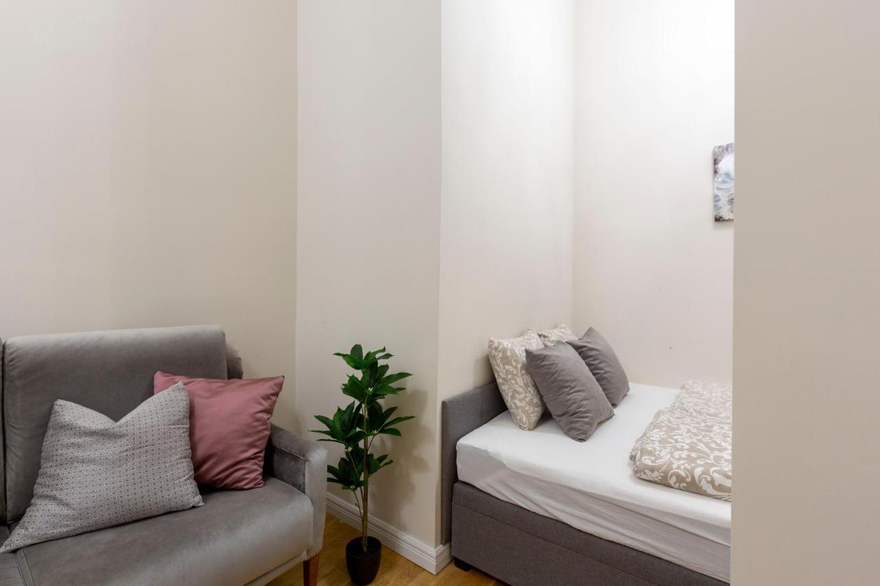 Luxury 3Bedrm 2Bathrm Apartment With Danube River View Boedapest Buitenkant foto